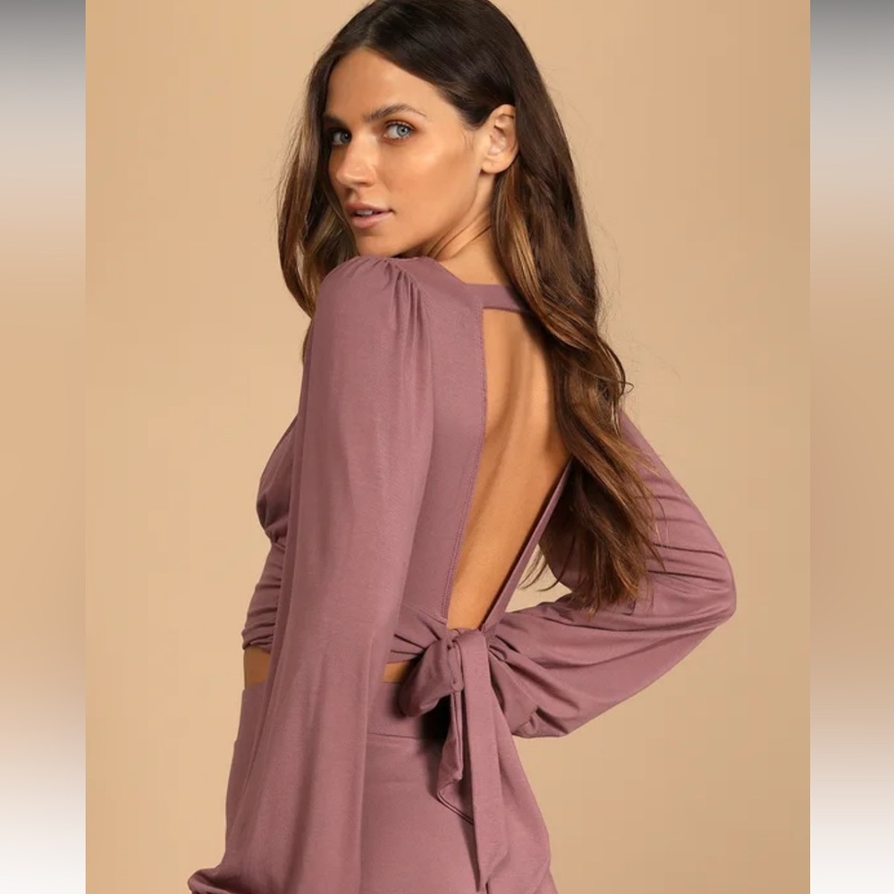 Lulus tie back crop top NWT